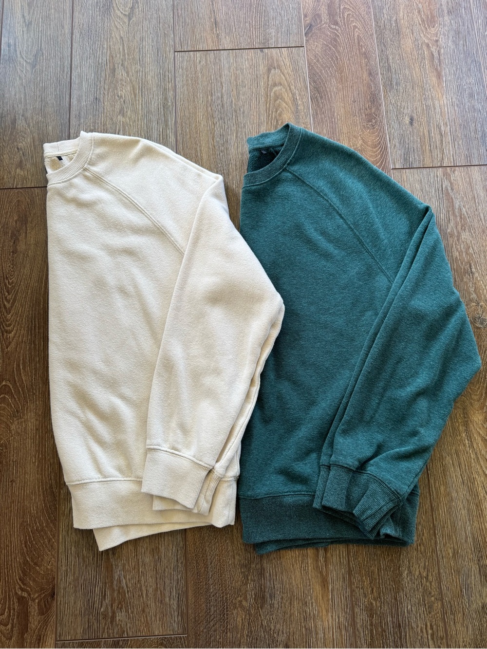 Prana Women Crewneck Sweatshirts Cream & Forest Green